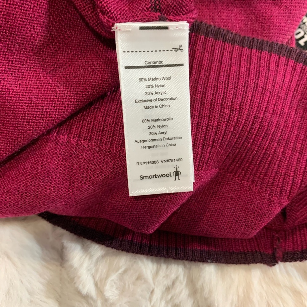 Women’s Smartwool Crewneck Pullover sweater, Berry, M, NWT. - Picture 8 of 10